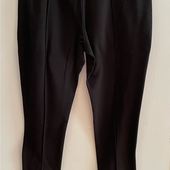 Context Women’s Skinny Pull On Pants - Picture 5 of 5